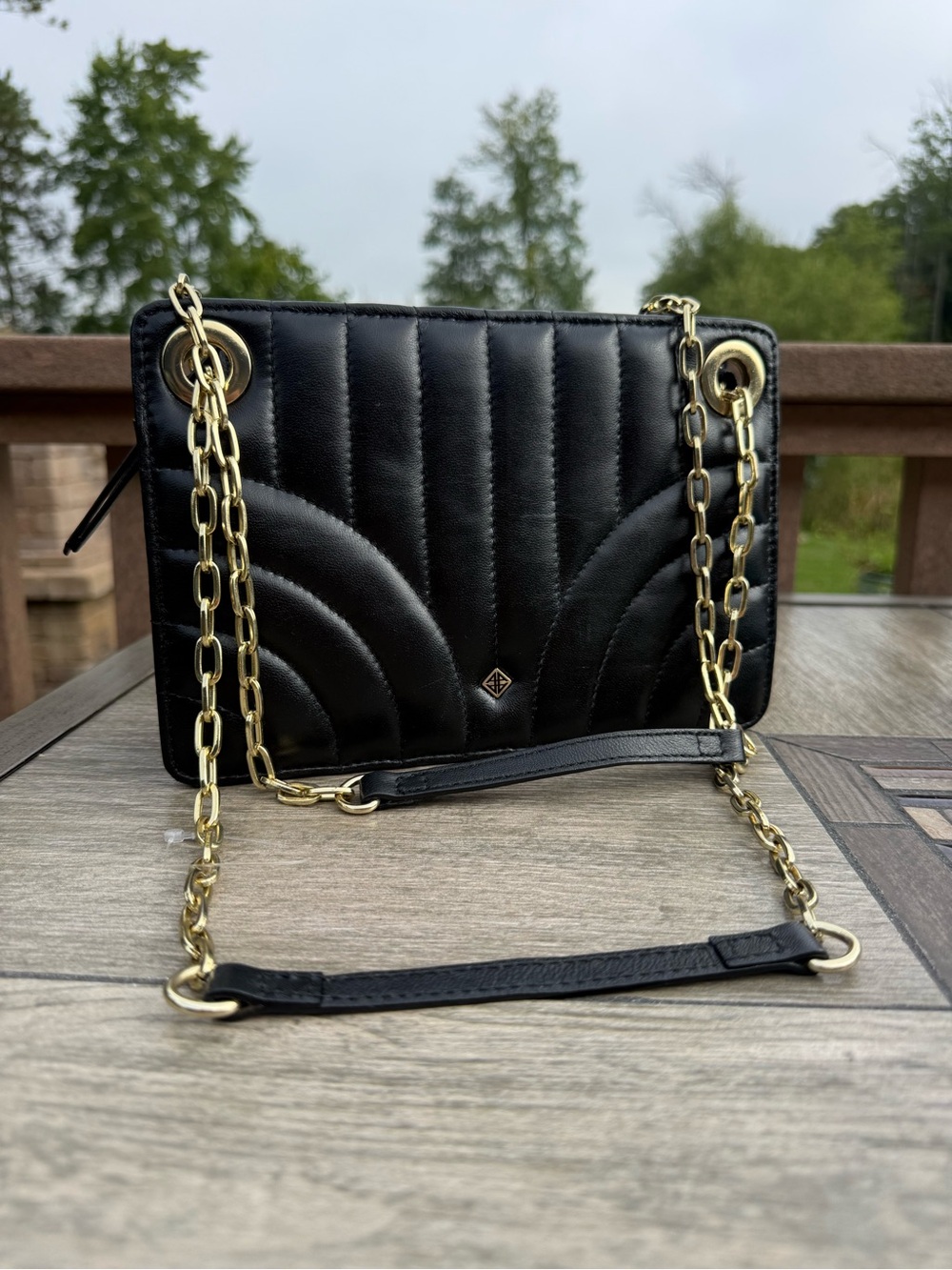EUC Antonio Melani Alexa Black quilted leather Luxury crossbody bag